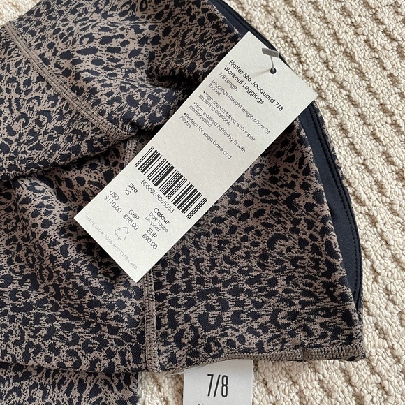 Sweaty Betty Flatter Me Jacquard Workout Leggings - Picture 3 of 4